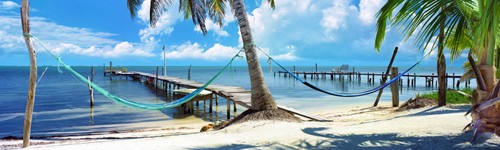 Steve Vaughn, Island Living (Strand, Meer, Horizont, Bootstege, Palme, Karibik, Urlaub, Sommer,  Meeresbrise, Wohnzimmer, Treppenhaus, Fotografie, Wunschgröße, bunt)