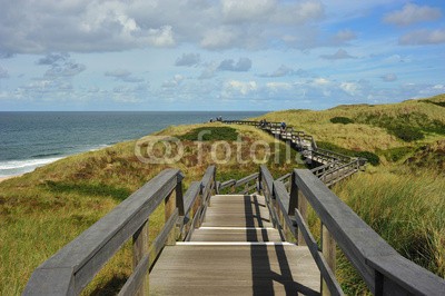 World travel images, Steg durch Dünen Nordsee (sylt, sanddünen, nordsee, brücke, deutschland, sanddünen, ebbe, überschwemmungen, holzbrücke, insel, küste, meer, sand, sand, schleswig-holstein, see, stranden, fremdenverkehr, ufer, straßen, welle, blau, europ)