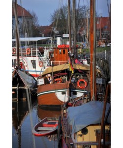 Hady Khandani, BOATS IN CAROLINENSIEL - GERMANY 2