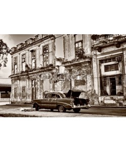 javigol860101, Sepia toned image of old classic car on Havana street