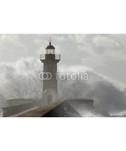 Zacarias da Mata, Big wave against lighthouse