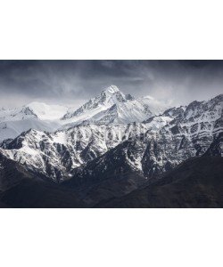 Sakrapee Nopparat, Snow Mountain with Blue Sky from Leh Ladakh India