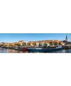 Alexi TAUZIN, Panorama de Strasbourg, quai des Bateliers.