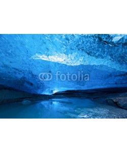 aiisha, Blue ice cave