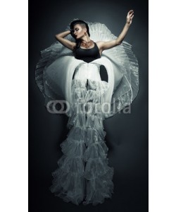 alexbutscom, transvestite in beautiful white dress