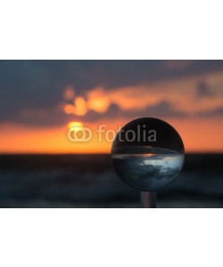klauskreckler, Sonnenuntergang mit Kristallkugel