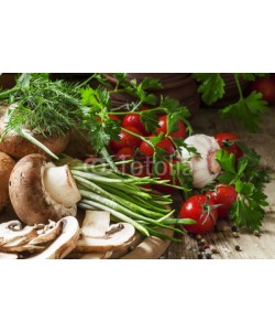 5ph, Fresh spring vegetables, wild garlic, brown mushrooms, fresh her