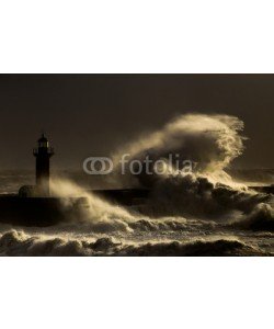 Carlos, Storm with big waves near a lighthouse