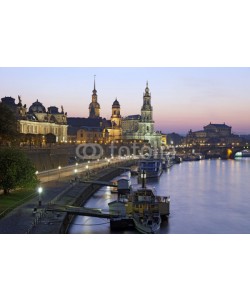 Blickfang, Elbufer bei Nacht Dresden