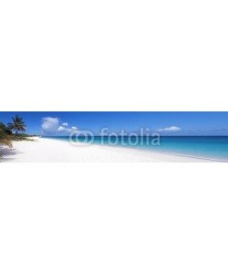 FER737NG, Caribbean beach.