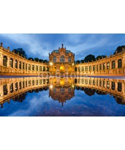 Mapics, Zwinger in Dresden, Deutschland