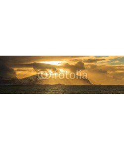 underwaterstas, sunset on the fjords of Norway