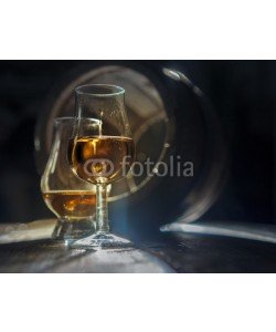 razoomanetu, Two glasses of strong alcohol and oak barrel
