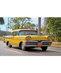 ALEKSANDAR TODOROVIC, Classic Oldsmobile in Havana.