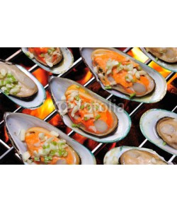 amenic181, Grilled mussels topped with butter,garlic and parsley