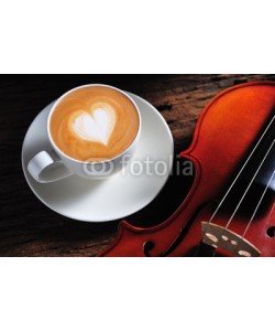 amenic181, Latte art and violin on wooden table
