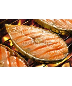 amenic181, Pieces of salmon on flaming grill