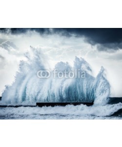 Anna Omelchenko, Giant waves