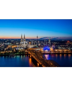 davis, Cologne Night Skyline