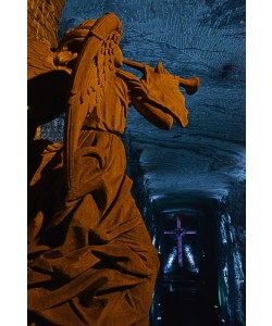 Hady Khandani, FANFARE ANGEL - SALT CATHEDRAL ZIPAQUIRA - COLOMBIA 3