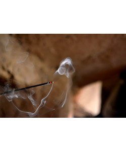 Hady Khandani, SMOKING INCENSE STICK - MOROCCO