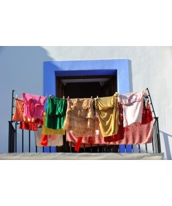 Hady Khandani, WASHING DAY IN IBIZA OLD CITY - SPAIN