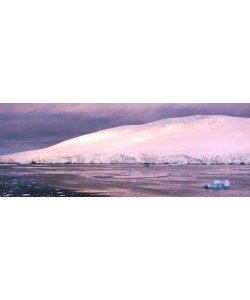 Hady Khandani, ANTARCTICA PANO 1
