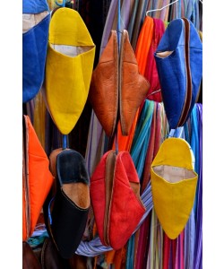 Hady Khandani, COLORFUL BABOUCHES - MOROCCO