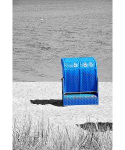 Hady Khandani, COLORSPOT - BLUE BEACH CHAIR
