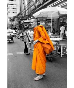 Hady Khandani, COLORSPOT - MONK IN CHINATOWN BANGKOK