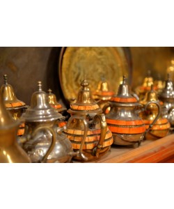 Hady Khandani, MOROCCAN TEA POTS - MOROCCO