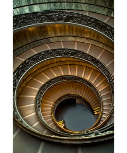 Ronin, Roman Staircase