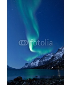 jamenpercy, Aurora Borealis in Norway, reflected