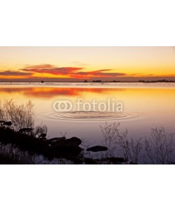 kesipun, ondas en el lago