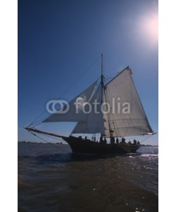 linous, Segelschiff