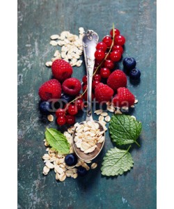 Natalia Klenova, Breakfast with oats and berries