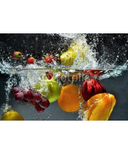 Nmedia, Fruit and vegetables splash into water