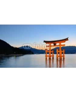 SeanPavonePhoto, Japan's Famed Miyajima Gate Hiroshima Prefecture