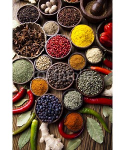 Sebastian Duda, Spice Still Life, wooden bowl