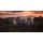 Cara-Foto, wilde zerklüftete hohe Felsen vor Sonnenuntergang
